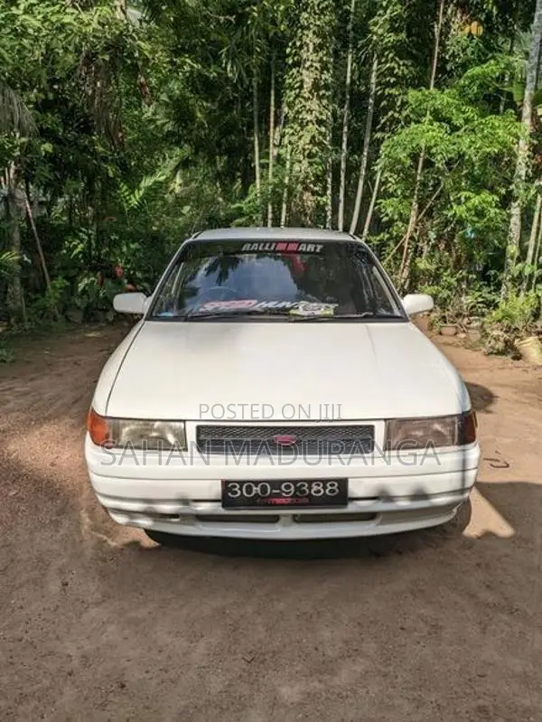 Mazda Familia 1996