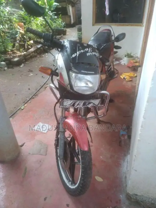 Hero CBZ Honda 2004