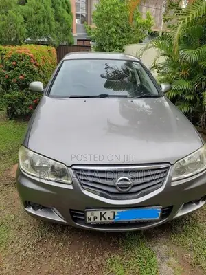 Nissan Sunny N17 2010