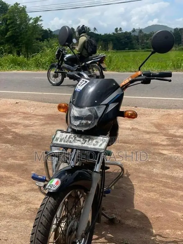 Bajaj CT100 2008
