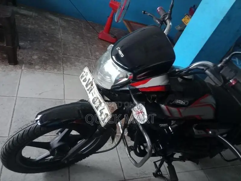 Hero HF Deluxe 2010