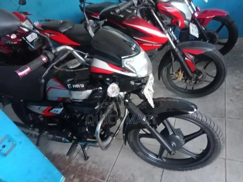 Hero HF Deluxe 2010