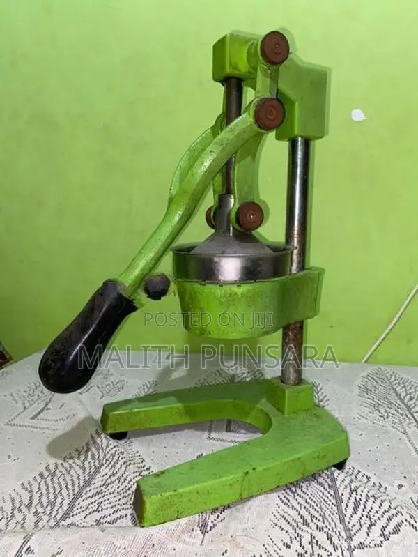 Used Heavy Duty Manual Cast Iron Orange Crush Machine