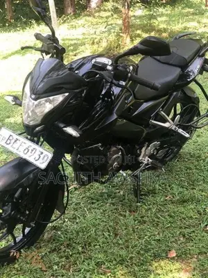 Bajaj Pulsar NS160 2016