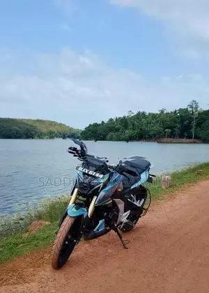 Bajaj Pulsar N160 2025