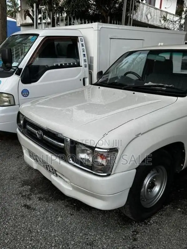 Toyota Single Cab 2003