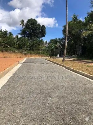 පදිංචිවීමට හොඳම ඉඩම ජාඇලින්