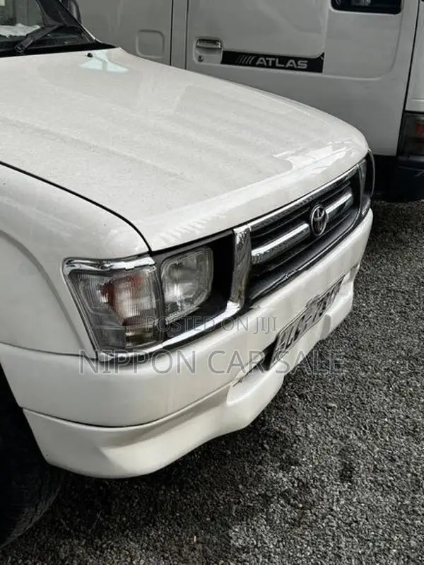 Toyota Single Cab 2003