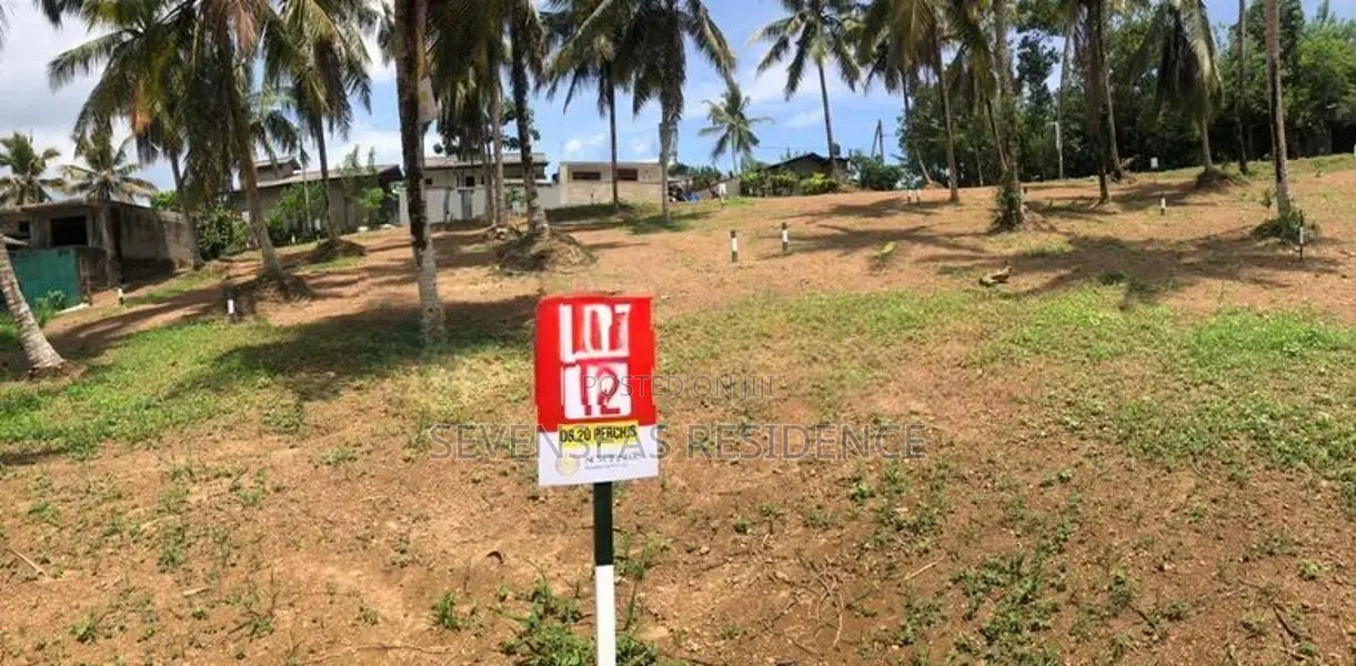 Beautiful Residential Land for Sale in Polgasowita
