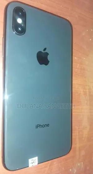 Apple iPhone X (Used)