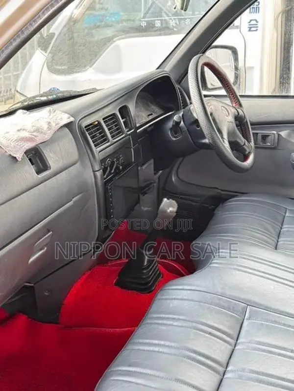 Toyota Single Cab 2003