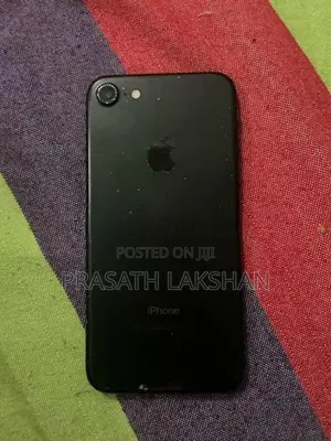 Apple iPhone 7 256GB (Used)