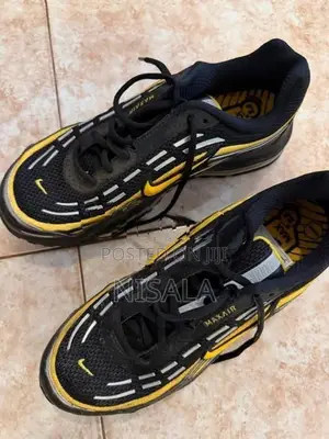 Nike Air - size 44