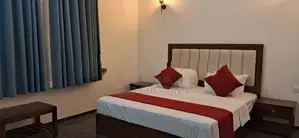 Luxury Room for Short Term Rent - Dehiwala