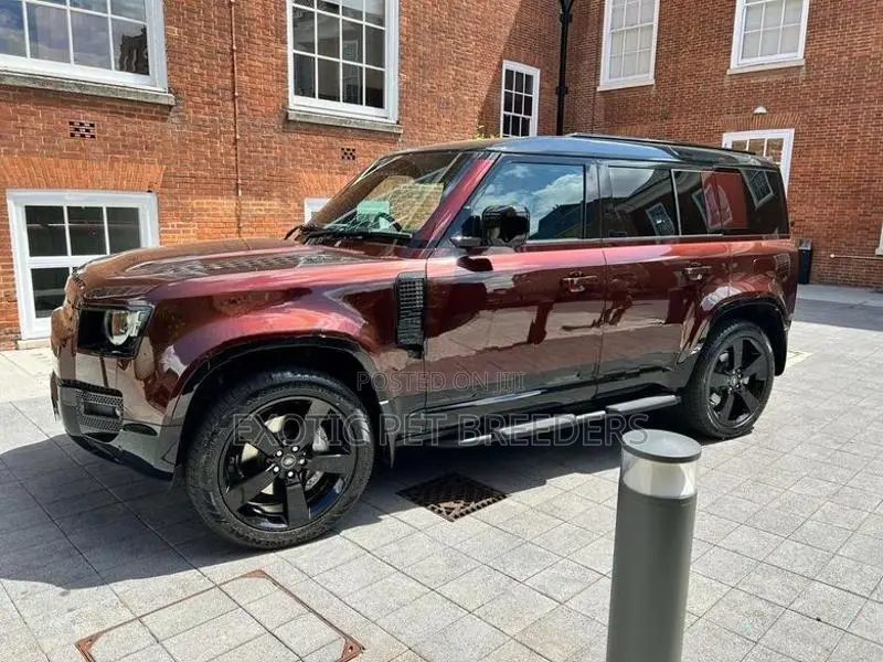 Land Rover Defender Sedona Edition 2025