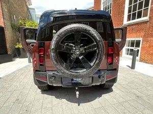 Land Rover Defender Sedona Edition 2025