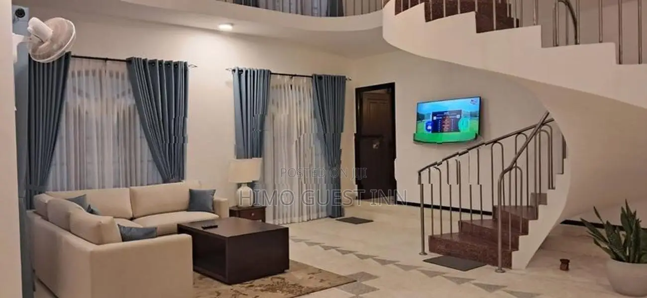 Luxury Room for Short Term Rent - Dehiwala