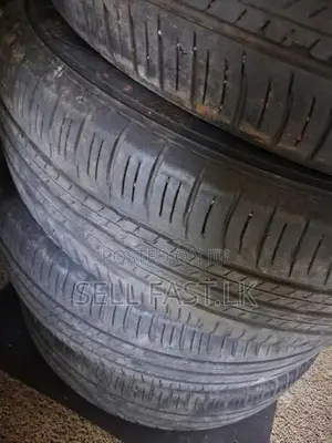 Dunlop 195/65R16 Tyres