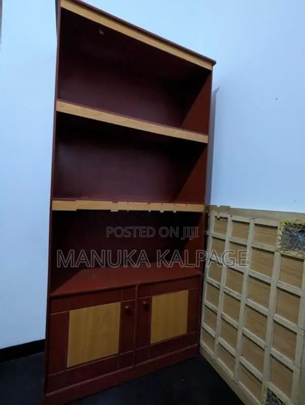 Bookshelf