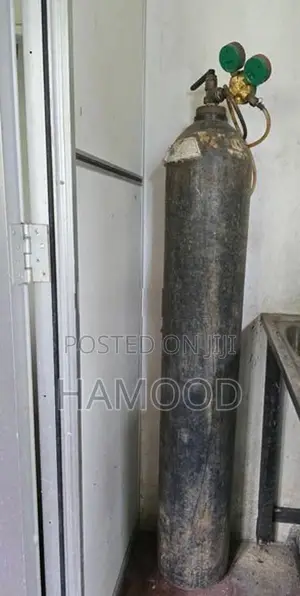 47L Oxygen Cylinder with Gas