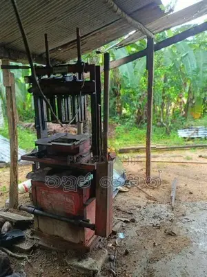 Block Gal Machine