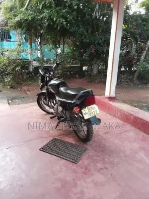 Bajaj CT100 ES 2019
