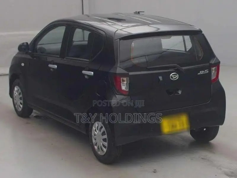 Daihatsu Mira L SA III 2024