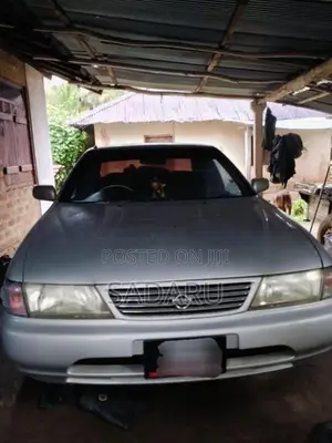 Nissan Sunny FB 14 1996