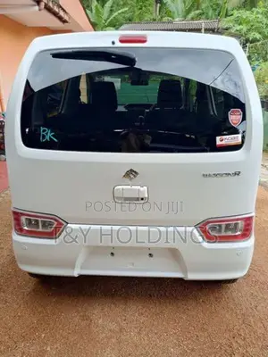 Suzuki Wagon R FX 2025
