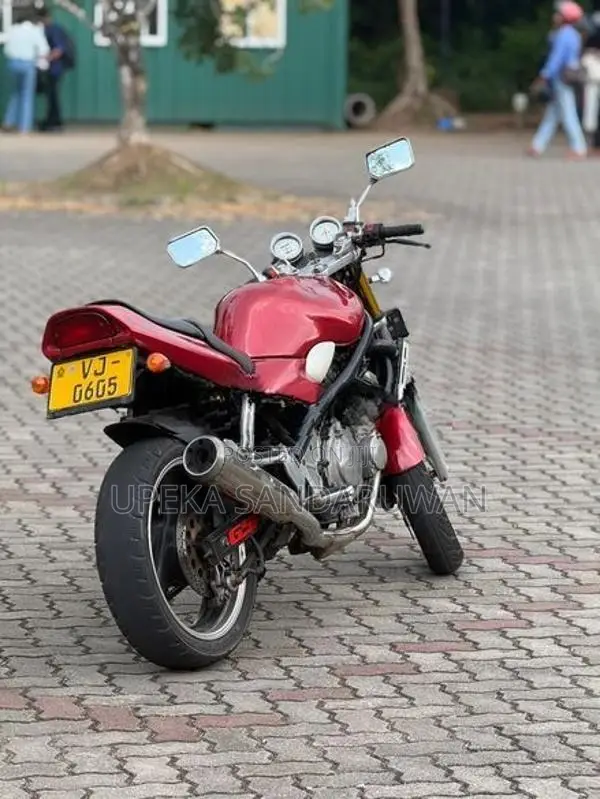 Suzuki Bandit 2010