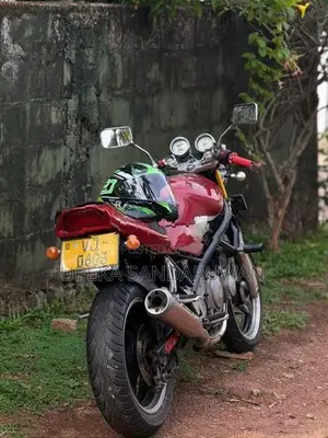Suzuki Bandit 2010