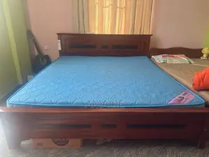 King Size Bed With Mattress