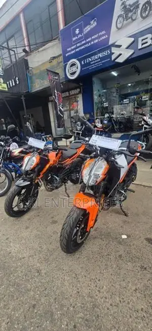 KTM Duke 160 2026