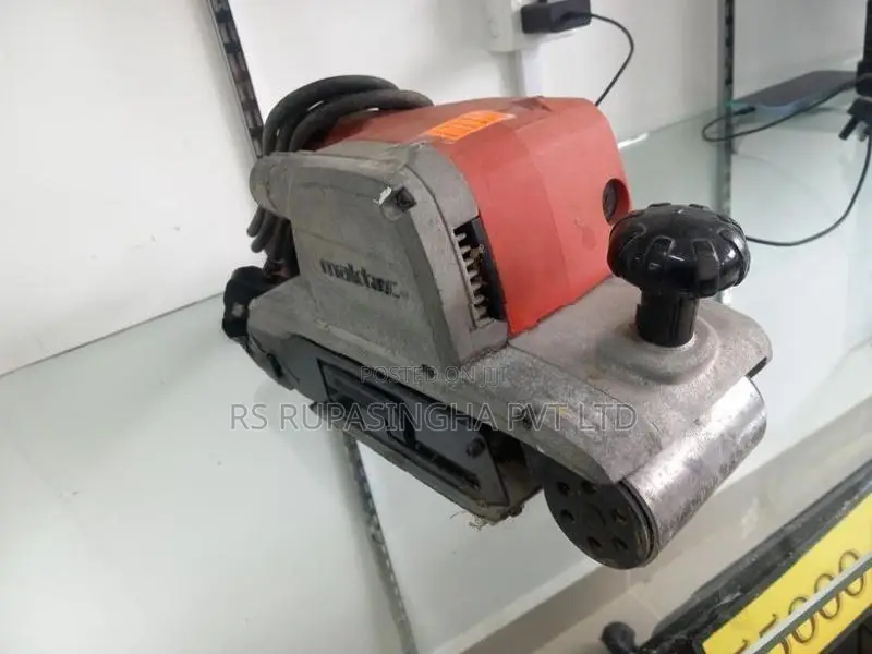 Maktek Electric Planer