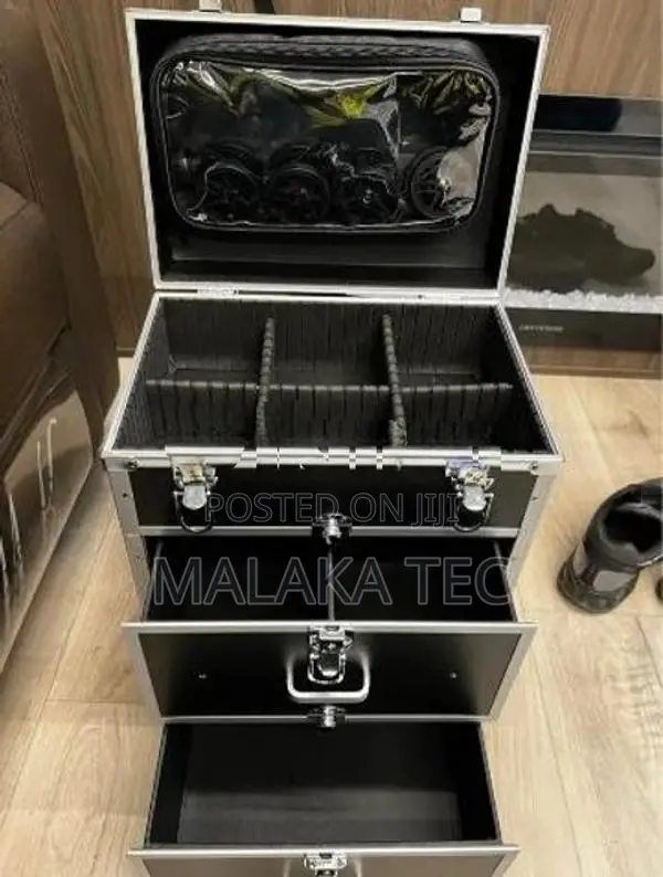 Makeup Box