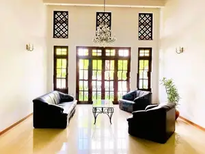 Luxury Two Story House 06BR For Sale In Kohuwala