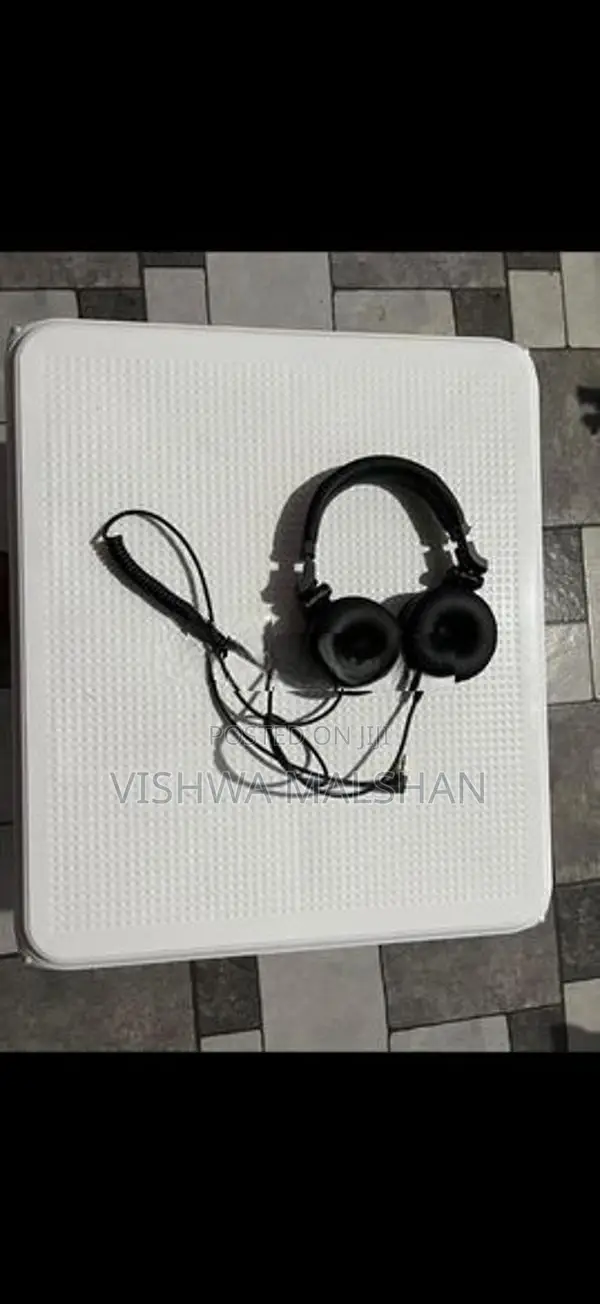 Pioneer Ddj Flx 4 Console with Headphone