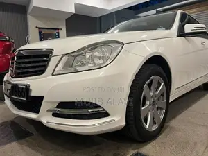 Mercedes Benz C220 2014