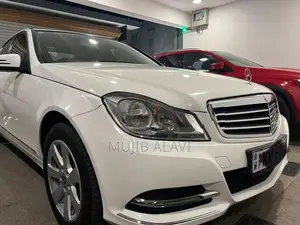 Mercedes Benz C220 2014