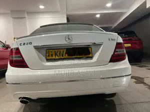 Mercedes Benz C220 2014