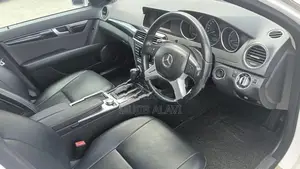 Mercedes Benz C220 2014