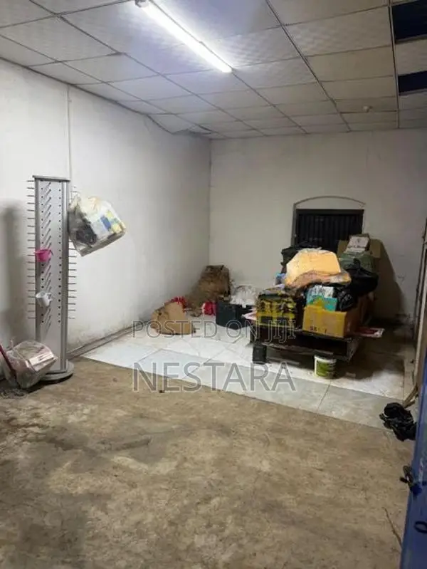 Shop with House for Sale in Pannala Town