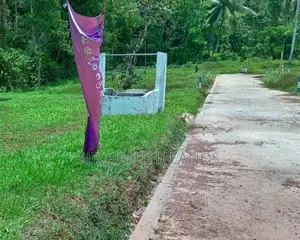 Land for Sale in Minuwangoda