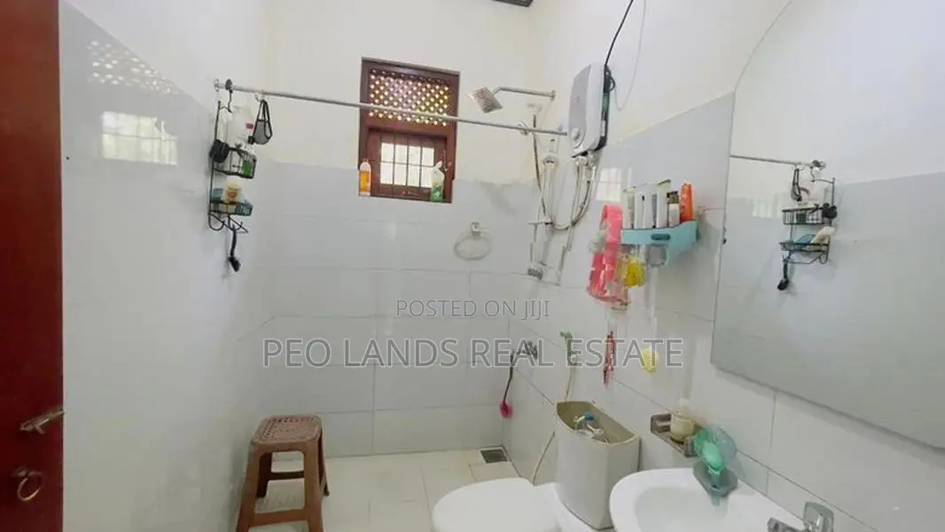 (DH14) Single Storey House for Sale in Polgasowita Kottawa