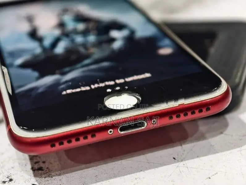 Apple iPhone 7 (Used)