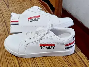 Men's White Shoes