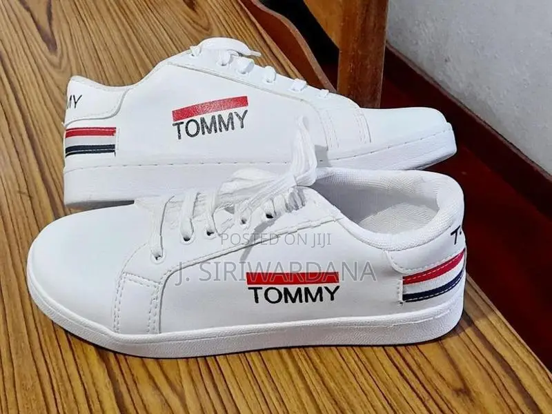 Men's White Shoes