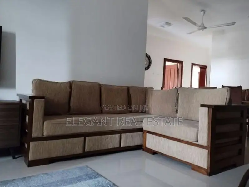 Superior Homes - 04 Bedroom Apartment for Rent in Colombo (A6169)