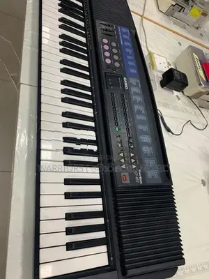 Casio CT- 657 keyboard