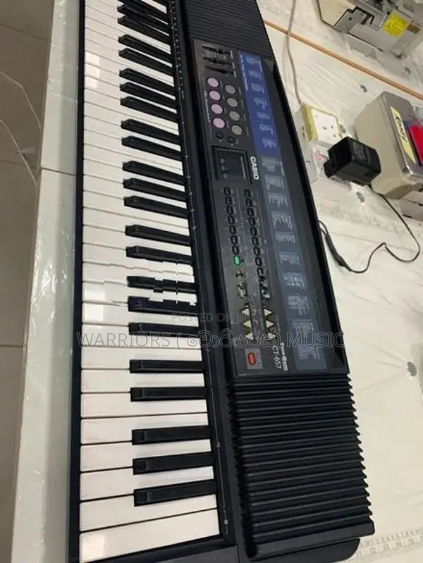 Casio CT- 657 keyboard